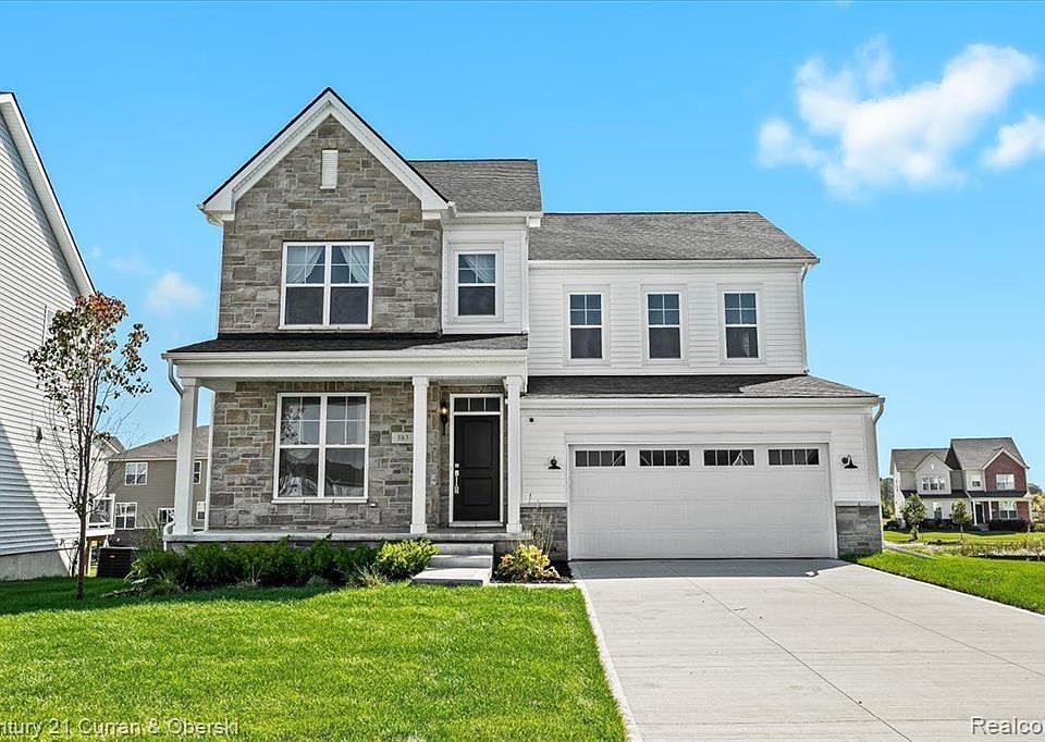 383 Trailwoods Ct, Ann Arbor, MI 48103 | Zillow