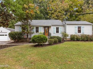 3501 NE Kenilworth Ln, Knoxville, TN 37914