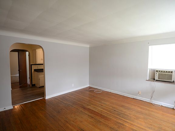 2nd image of 6477 Montgomery Rd APT 2