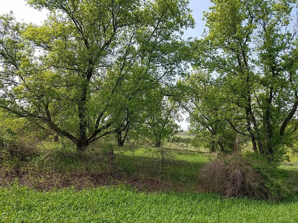 2nd image of 127 Street