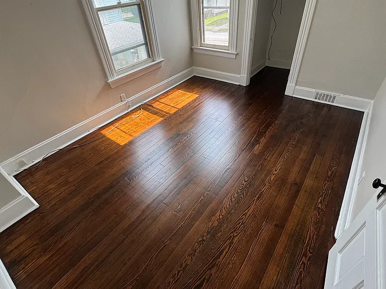 221 Eaton Ave #221 — Photo 4