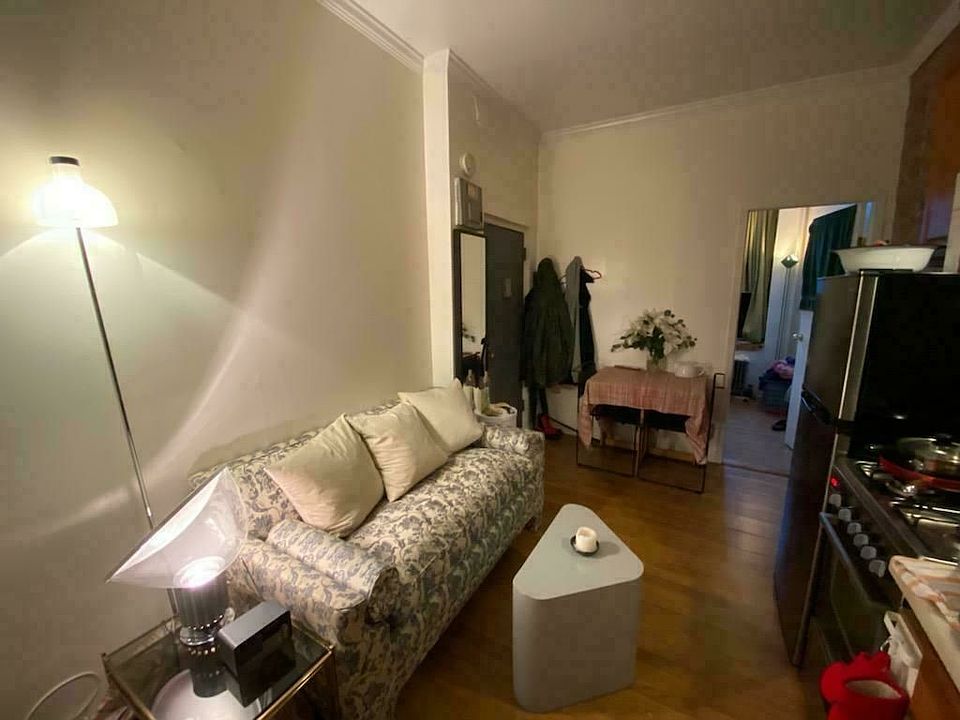 1st image of 125 Madison St APT 1