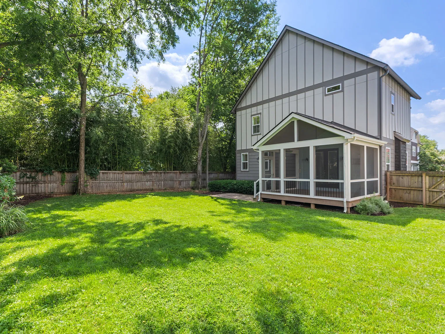 4 bed, 3.5 bath, 3003 sqft, $6,200 — Photo 3
