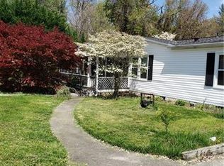 40 Old Case Rd, Fletcher, NC 28732