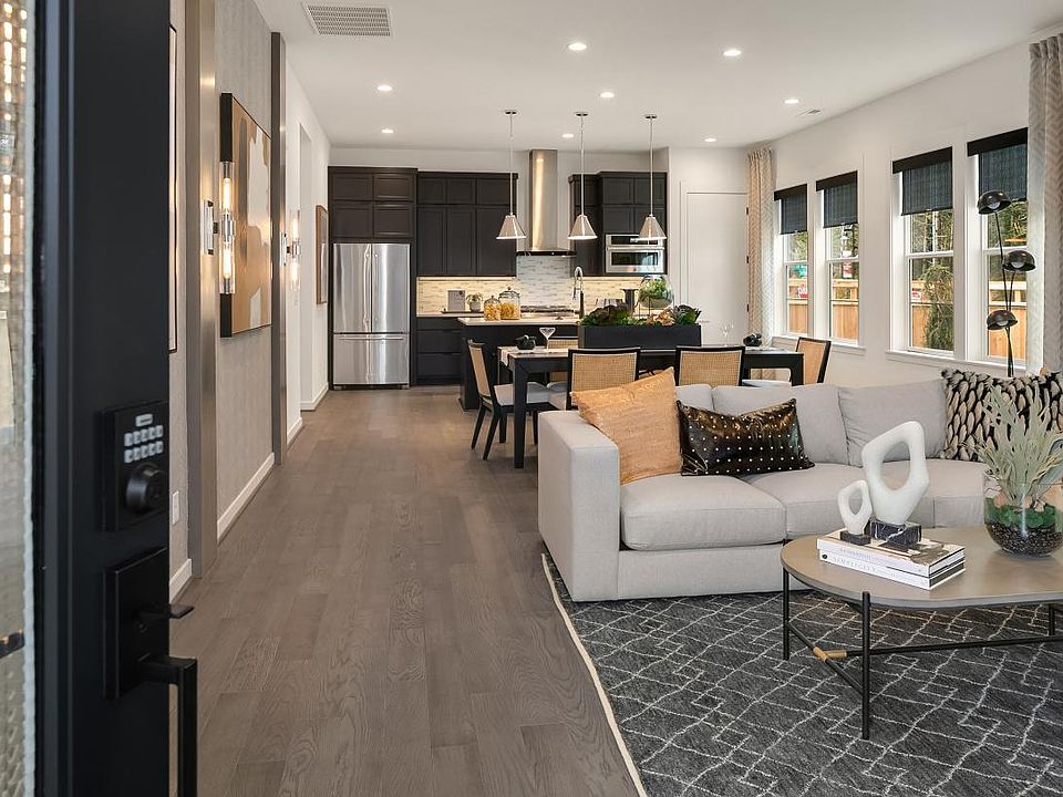 Meissa Plan, Regency at Ten Trails Eclipse Collection, Black Diamond