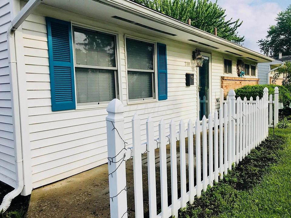 1st image of 3781 Sheldon Pl