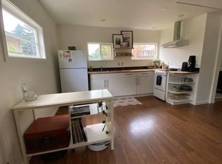 5235 NE 57th Ave, Portland, OR 97218