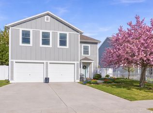 45 N Montrose Ln, Saratoga Springs, UT 84043