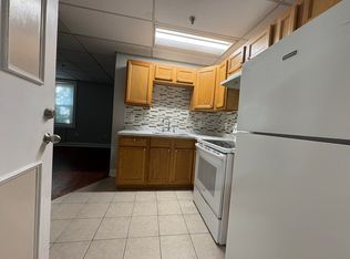 59 Plaza Ave #1C, Waterbury, CT 06710