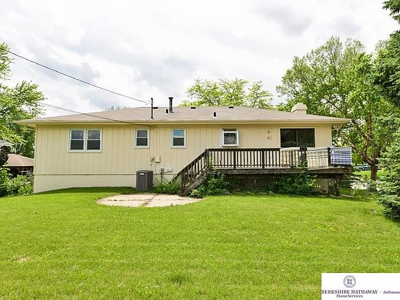 5th image of 9701 Briarwood Ln