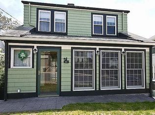 51 Westglow St, Dorchester, MA 02122