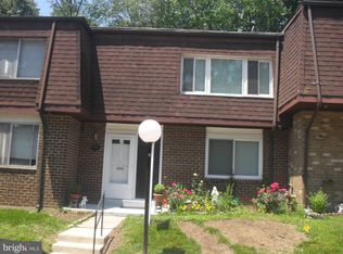214 W Deer Park Rd #27-B, Gaithersburg, MD 20877