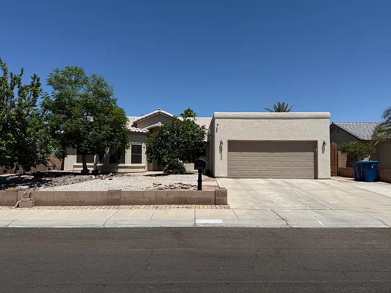 10379 S Fairway Dr — Photo 1