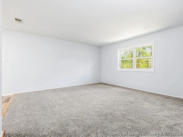 2436 Bragg Blvd — Photo 9