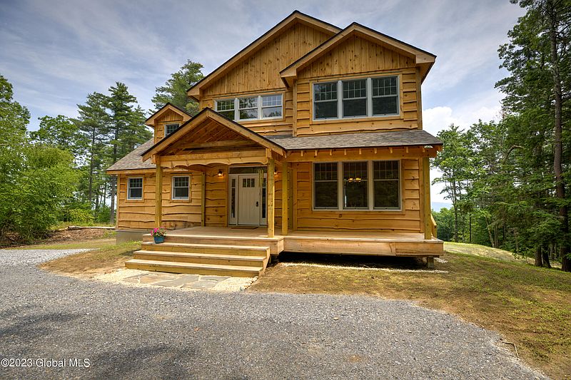 3rd image of 84 N Bolton Road