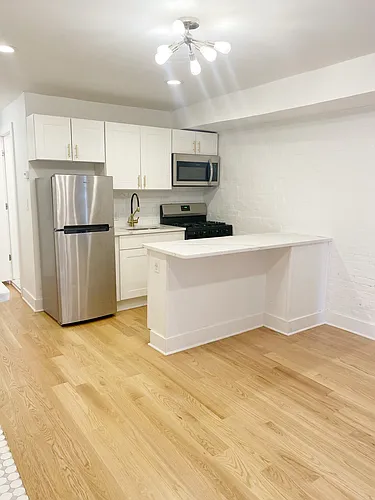 14 Crescent Ave #1 Photo 1