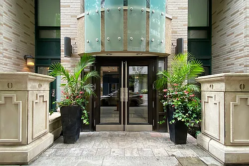 35 Hayden St Photo 1