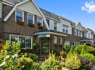 1879 Suydam St, Flushing, NY 11385