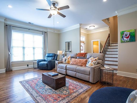 4th image of 139 Oxmoor Rdg