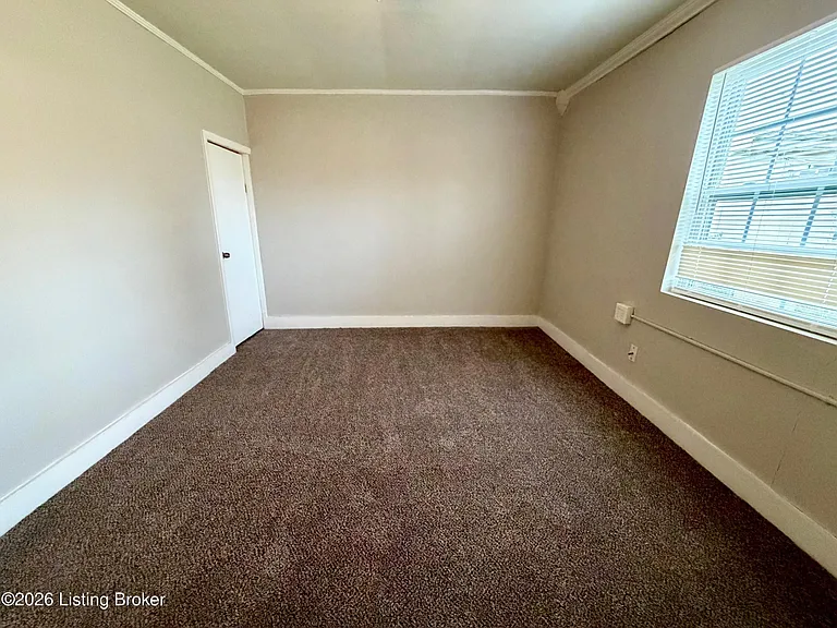 1226 Naghel St #2 — Photo 3