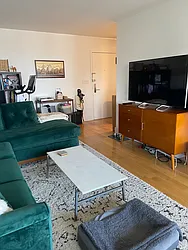 Rented by David Francis New York LLC