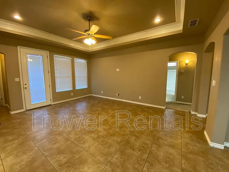 3406 Bastrop Ave — Photo 7