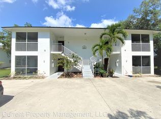 4261 Gulfstream Dr APT 202, Naples, FL 34112