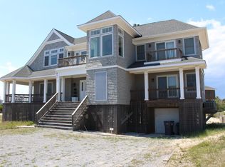 812 Dune Rd, Westhampton Beach, NY 11978