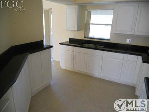 3rd image of 2716 16th St W Unit 5