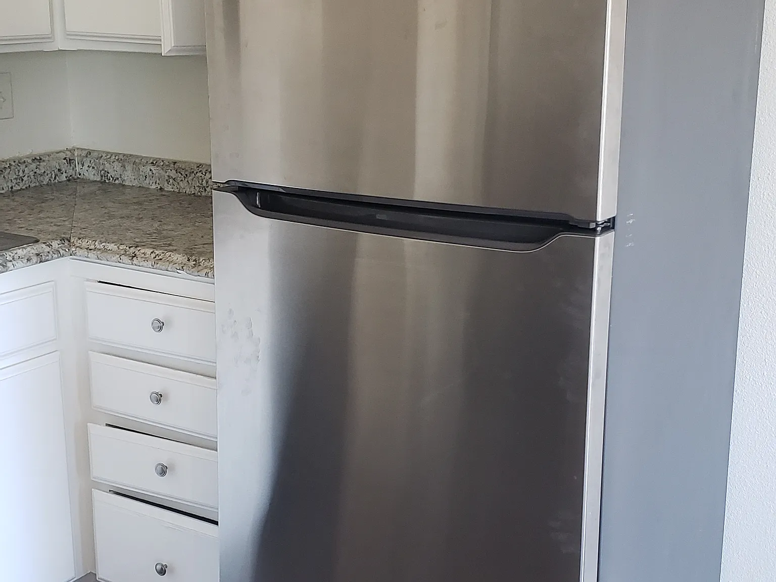 2 bed, 900 sqft, $1,250 — Photo 1