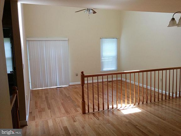 4th image of 14043 Saddleview Dr