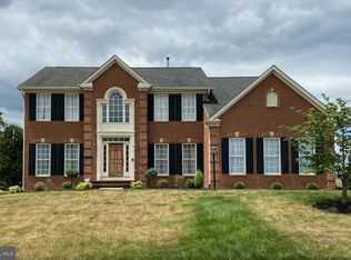 9806 Ripple Dr, Williamsport, MD 21795