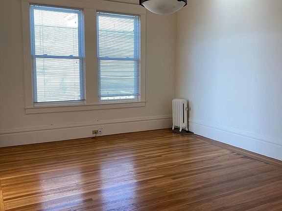 4th image of 2201 Lake St APT 10