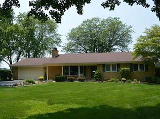 606 S Wintergarden Rd, Bowling Green, OH 43402
