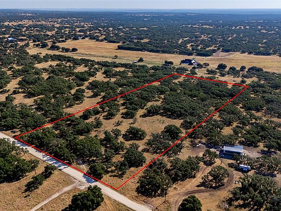 5th image of Legacy Oaks Dr