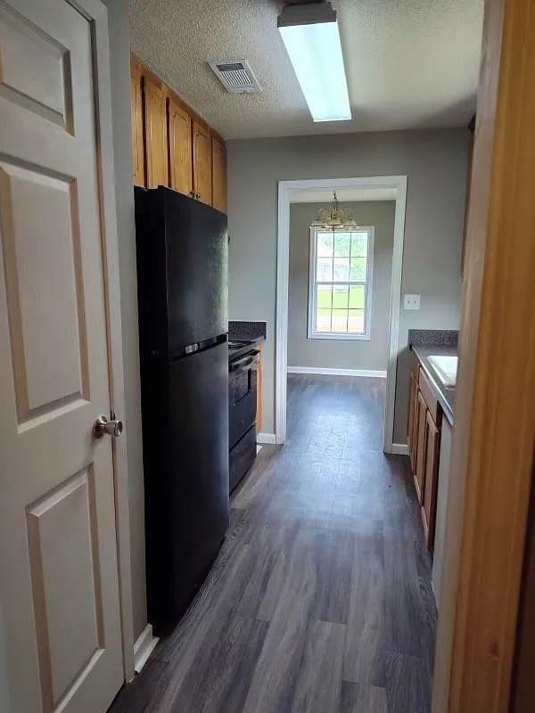 107 Elm Tree — Photo 3