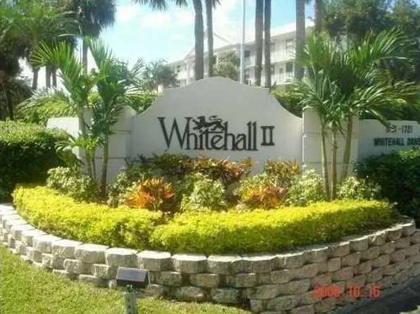 1713 Whitehall Dr APT 401, Davie, FL 33324