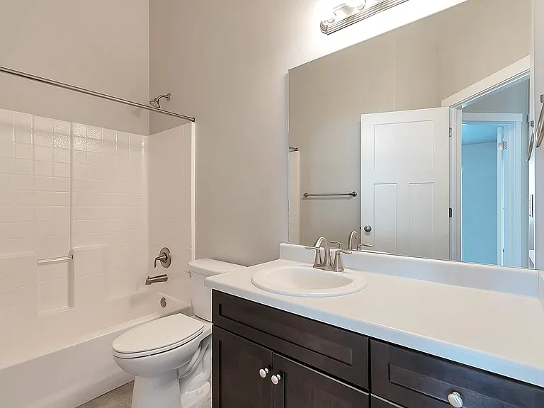 1103 W Emerald Pools Ln — Photo 10