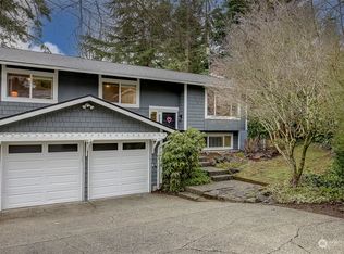 224 218th Pl SW, Bothell, WA 98021