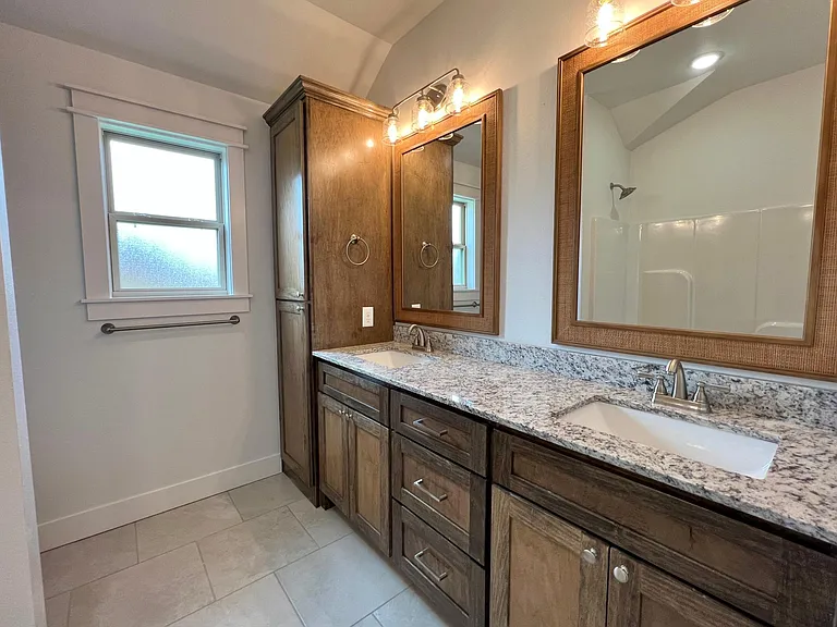 925 Sugar Pine St — Photo 18