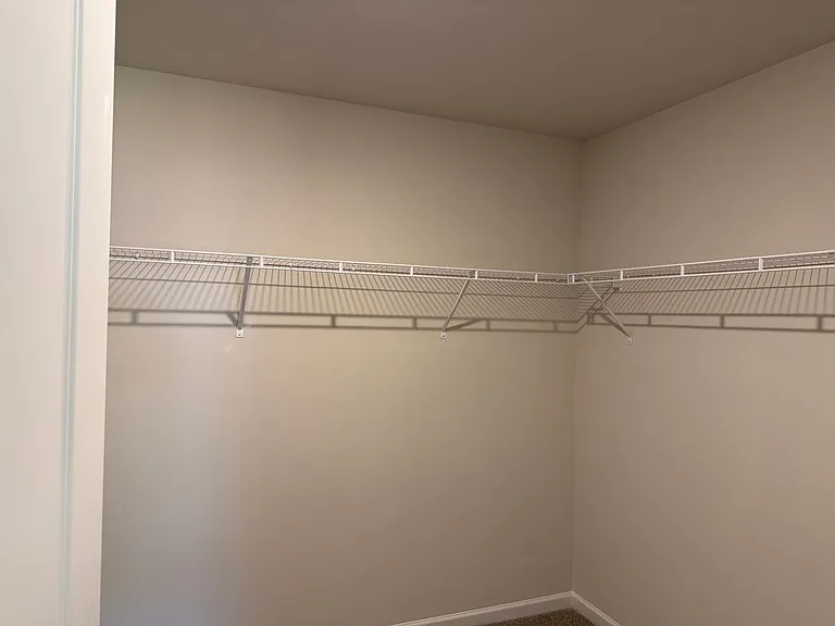 317 S Lake Dr — Photo 14