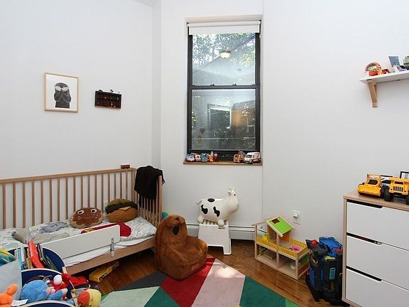 4th image of 405 Franklin Ave #2BB