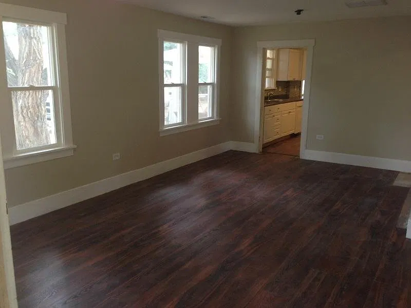 3 bed, 1100 sqft, $1,945 — Photo 3