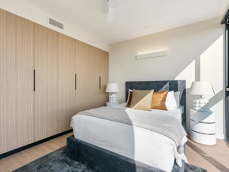 Venue Residences — Photo 146