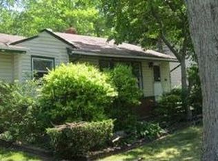4055 Suffolk Rd, South Euclid, OH 44121
