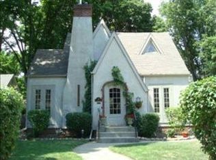106 S High St, Marshall, MN 56258