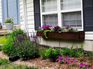 2309 W Squire Rd, Lake Sherwood, MO 63357