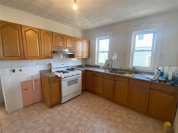 59 Conwell Ave, Somerville, MA