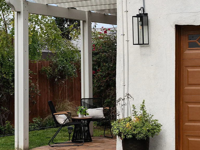 607 W 111th Pl — Photo 34