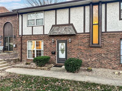 1229 N 17th St APT 16, Belleville, IL, 62226